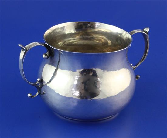 An early Charles II silver porringer, 8.5 oz.